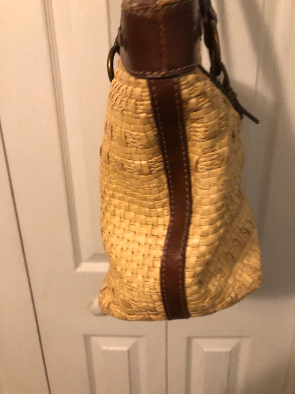 Vintage Fossil Woven Straw and Leather Handbag - Picture 3 of 11